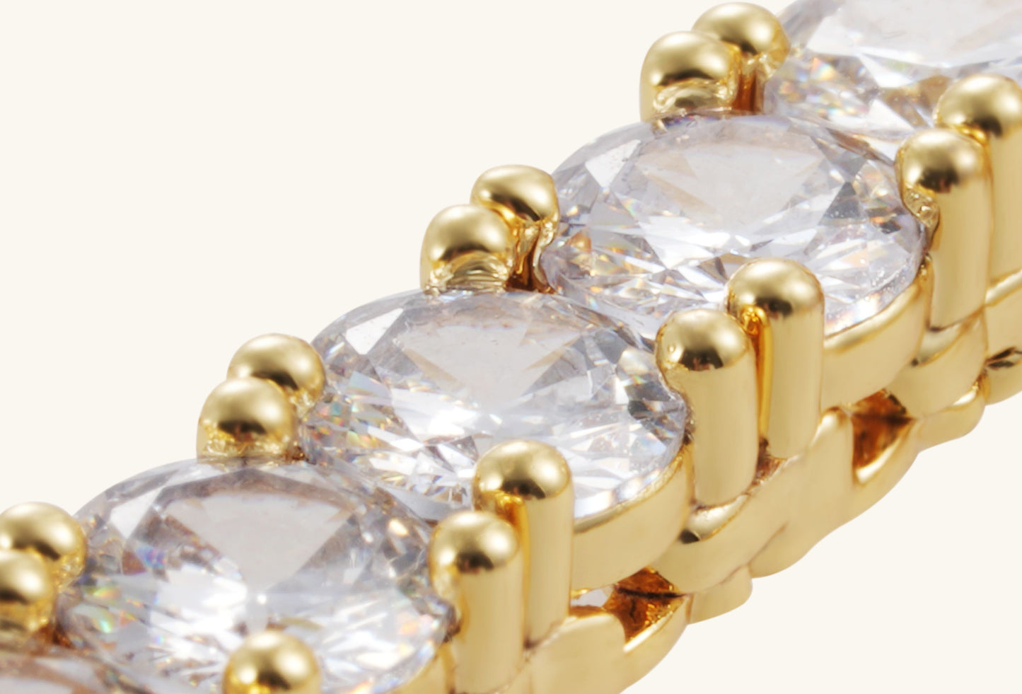 Close-up detail of diamond links on 14K Panther-Inspired Tennis Chain - BUZZBLOOM